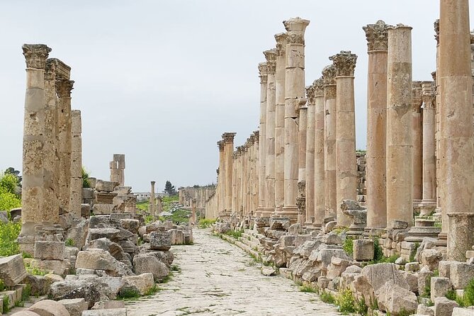 10-Days Istanbul, Ephesus, Pamukkale, Antalya & Cappadocia Tour - Bosphorus Cruise Day: The Best Way to Understand Istanbul’s Two Sides