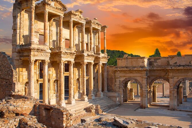 13 Days Patterns of Turkey Tour from/to Istanbul by Plane - Pamukkale and Hierapolis: thermal terraces plus Roman-era layers