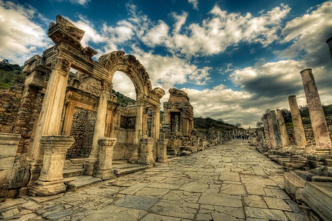 2 Day Ephesus and Pamukkale Tour From Istanbul - A Two-Day Hit of Ephesus and Pamukkale, with Flights and Transfers