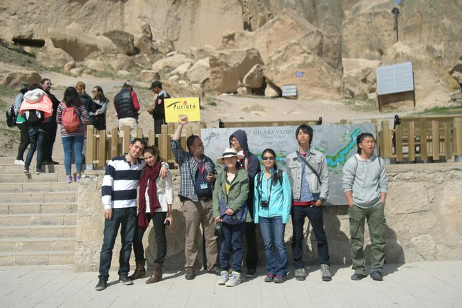 2 Days Cappadocia Tour From Istanbul by Overnight Bus - Uchisar’s Rock Castles: A Quick View That Makes the Valley Make Sense