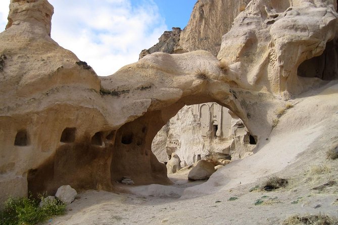 2 Days Cappadocia Tours from Istanbul - Day 2: Red Valley timing, Cavusin views, and the Ozkonak Underground City