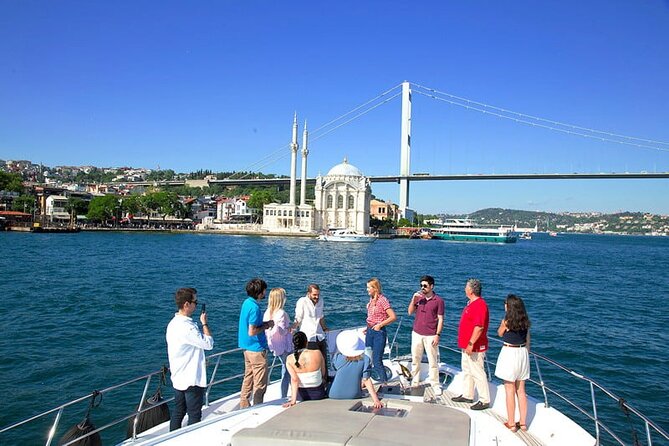 2-Hour Bosphorus Cruise in Istanbul with Guide - Why this Bosphorus cruise is a smart Istanbul “first night” plan