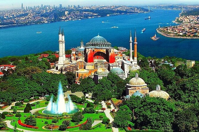 8-Day Private Guided Turkey Tour with Accommodation - Day 2 Old City Istanbul: Blue Mosque, Hagia Sophia Timing, and Grand Bazaar Chaos