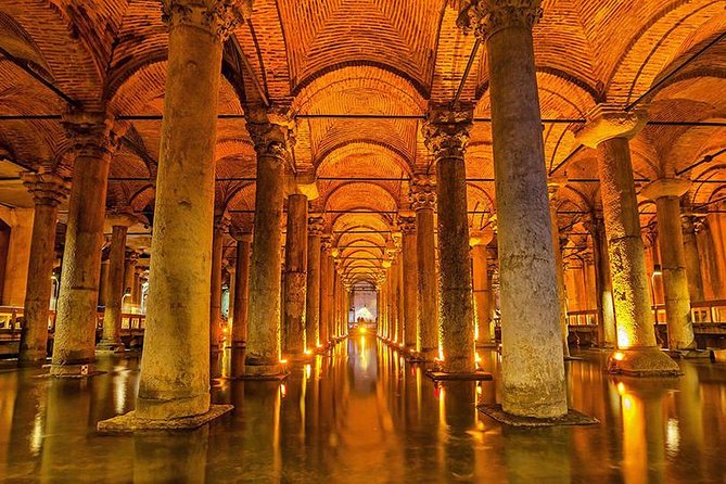 Basilica Cistern Skip the Line Ticket - Stop 2: what the cistern visit feels like, step by step