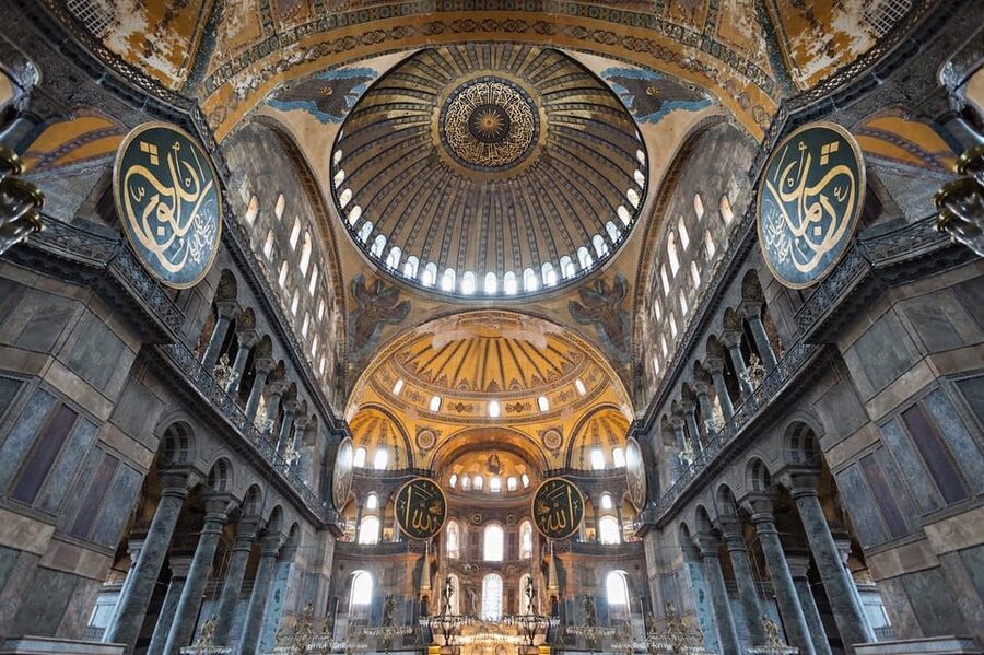 Best of Istanbul: Private Guided Istanbul Tour - Sultan Ahmed Mosque: blue tiles, but plan around prayer times