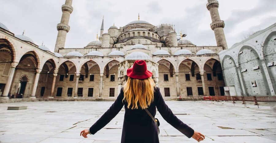 Blue Mosque: Art and Symbolism Guided Group Walking Tour - German Fountain Start: Getting There and Meeting Your Guide