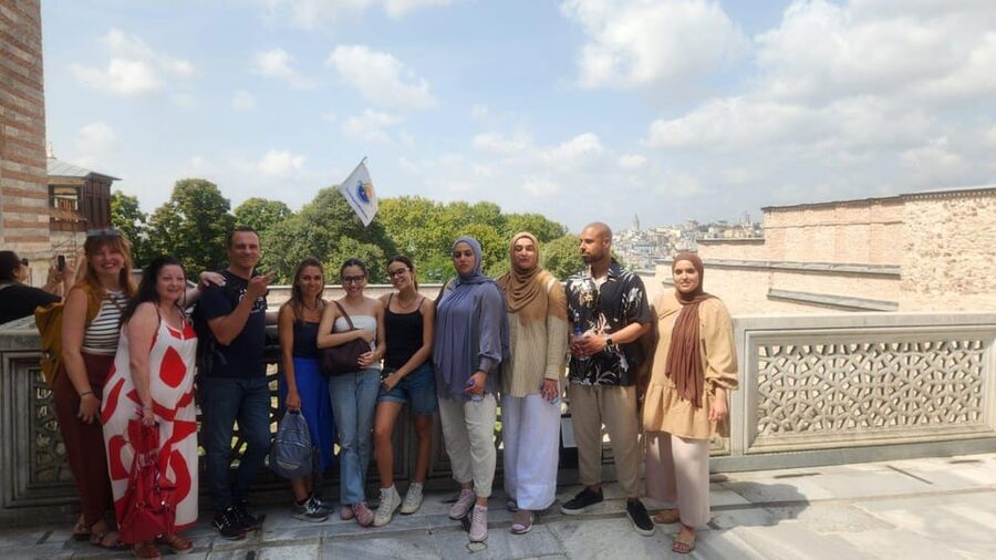 Blue Mosque, Hagia Sophia & Basilica Cistern, Hipodrom Tour - Hagia Sophia: what to look for beyond the photo spot