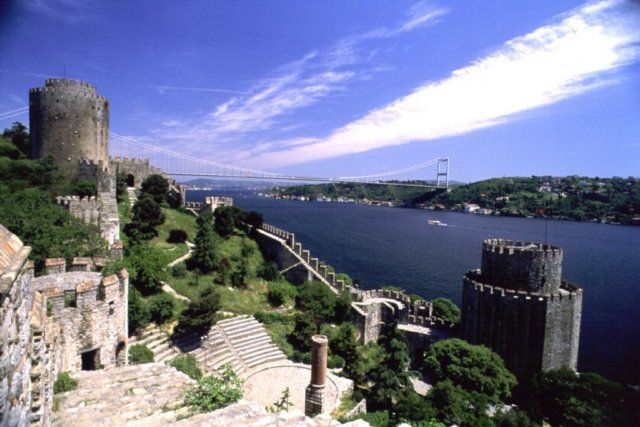 Bosphorus Boat Cruise & Two Continents Tour with Lunch - The Day’s Big Idea: Two Continents, One Route