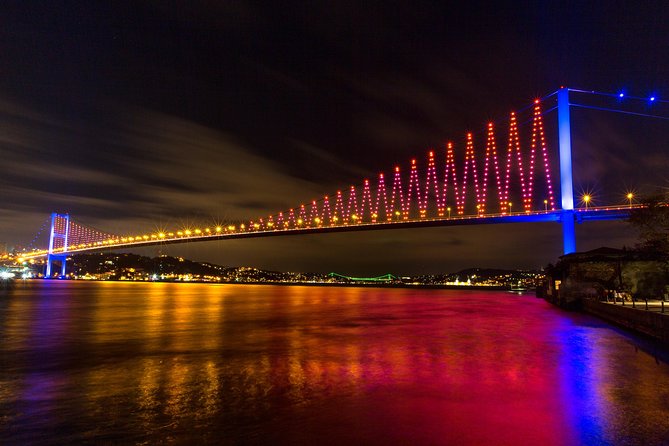 Bosphorus Dinner Cruise with Folk Dance and Live Performances - Seating and Sound: How to Get a Better View in a Shared, Long-Table Setup