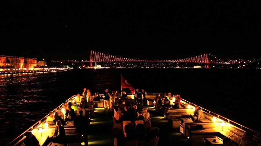 Bosphorus: Dinner Cruise with Live Performances Experience - The Turkish Dinner: Three Mains and a Real Meal