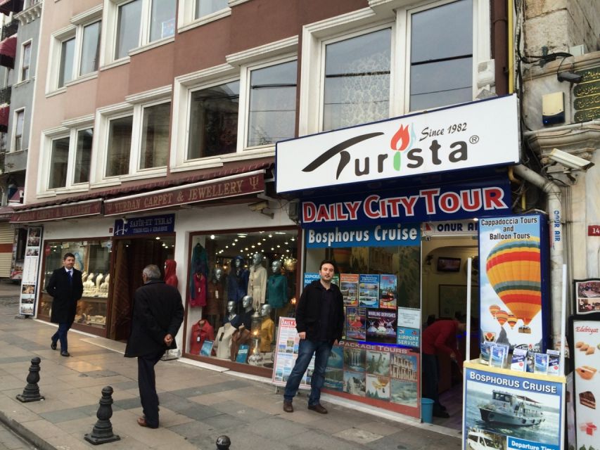 Bosphorus Only Boat Tour - Boat Size, Crowds, and How to Enjoy a 2-Hour Ride
