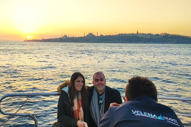 Bosphorus Sunset: An Enchanting Yacht Cruise in Istanbul - Getting to the meeting point: Kabataş is the key, pickup is regional