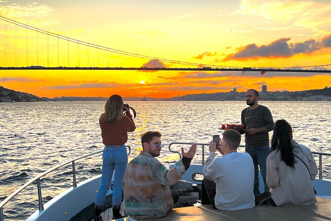 Bosphorus Sunset or Daytime Yacht Cruise with Snacks & Live Guide - Getting There at Beyoğlu: Meeting Point That Needs a Little Attention