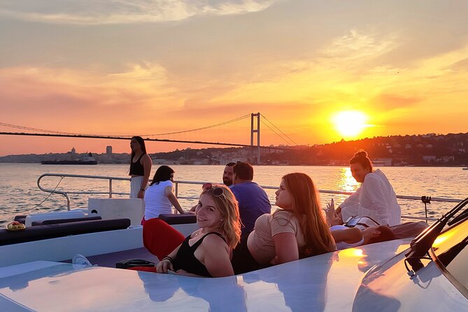 Bosphorus Sunset Yacht Experience: Istanbul’s Best - Meeting Point, Timing, and Pickup Areas That Actually Matter