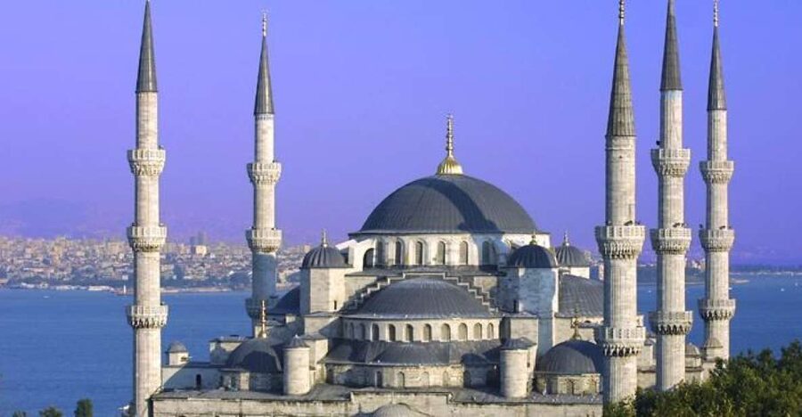 Byzantine & Ottoman Relics of Istanbul Full Day Tour - Old City flow: from Hagia Sophia to the Grand Bazaar
