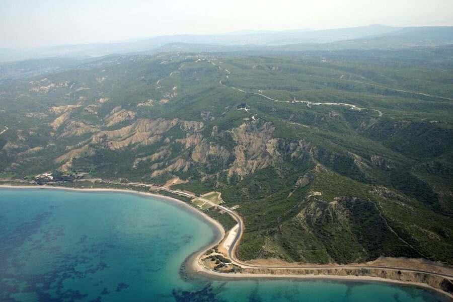 Canakkale: 6-Hour Gallipoli Tour with Lunch - Lunch in Eceabat: A Simple Meal Before the Heaviest Terrain