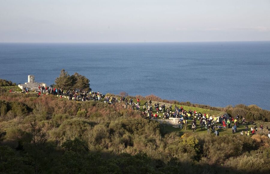Canakkale: 6-Hour Gallipoli Tour with Lunch - Brighton Beach to ANZAC Cove: The April 25 Landing Area, Up Close