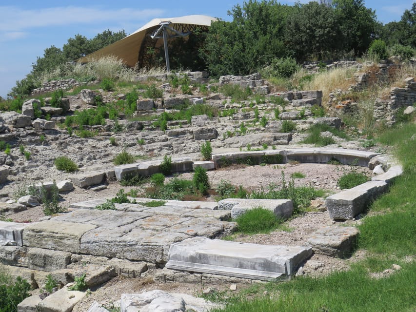 Canakkale: Full-Day Ancient Troy and Museum of Troy Tour - Walking the 3,700-year-old walls and imagining daily life on the same paths