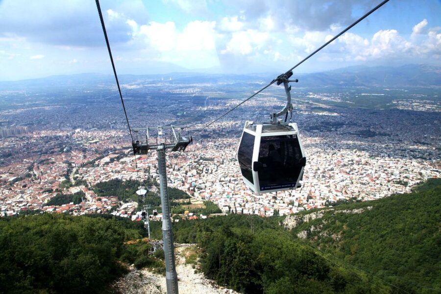 From İstanbul: Bursa Uludağ Mountain Tour & Cable Car Ride - The cable car ride: a long enough ride to feel the views