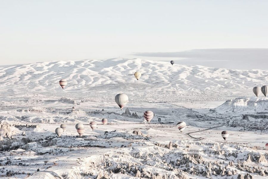 From Istanbul: Cappadocia Day Trip with Flights and Lunch - Buffet lunch in Cappadocia: planning how to eat well on a long day