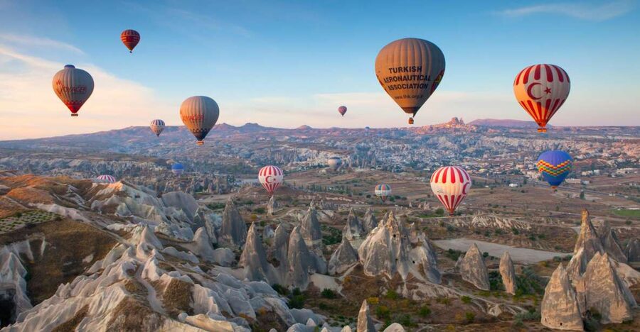 From Istanbul: Cappadocia Highlights 2-Day Tour with Balloon - Uçhisar Viewpoint and Göreme Open-Air Museum: Where the Rocks Tell the Story