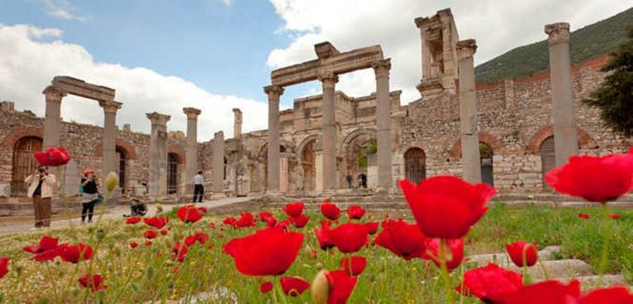 From Istanbul: Ephesus and House of Virgin Mary Day Trip - House of Virgin Mary: Solmissos Mountains and a small shrine