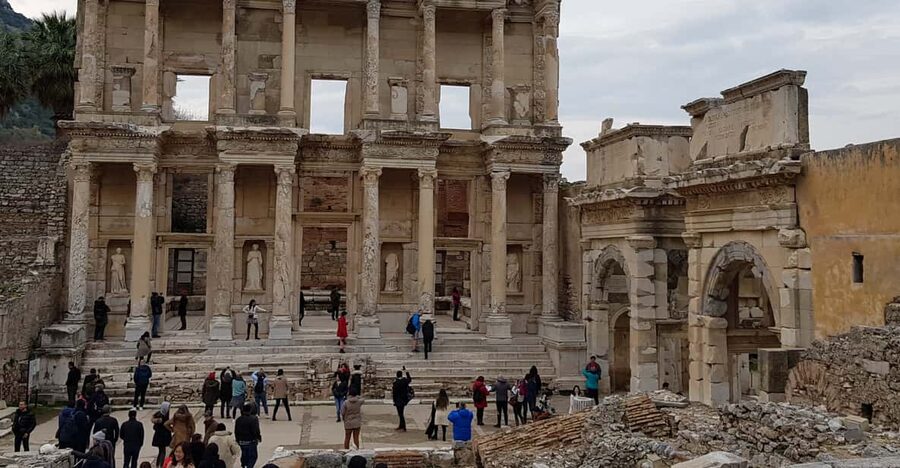 From Istanbul: Ephesus Tour with Roundtrip Flight - Is it worth $449 for a one day flight plus Ephesus tour?