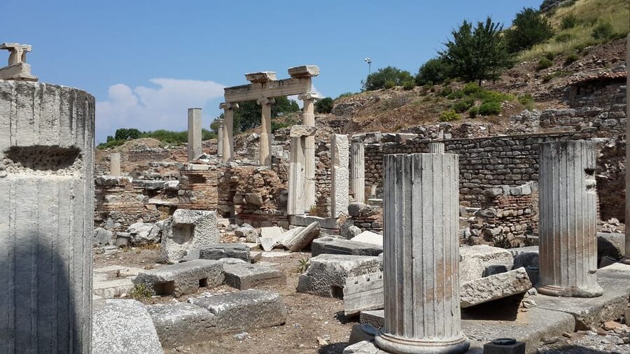From Istanbul: Ephesus Tour with Roundtrip Flight - Timing on the clock: finishing around 4:30 pm and heading back to Istanbul
