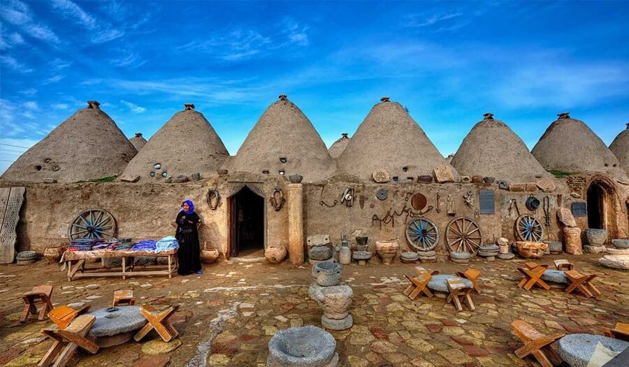 From Istanbul: Göbeklitepe Day Trip with Return Flights - Visiting Göbekli Tepe: what to pay attention to in the sacred space