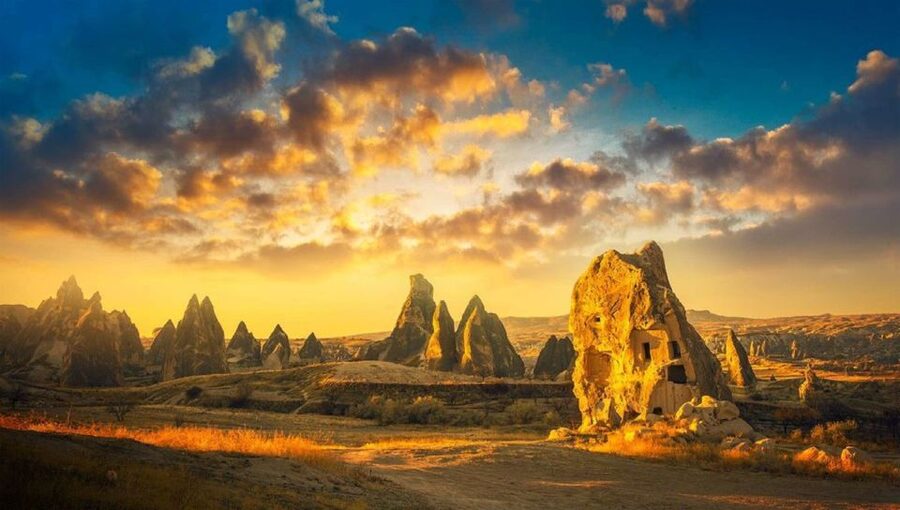 From Istanbul: Private Cappadocia Day-Tour Including Flight - Avanos: where the day gets more “human scale”