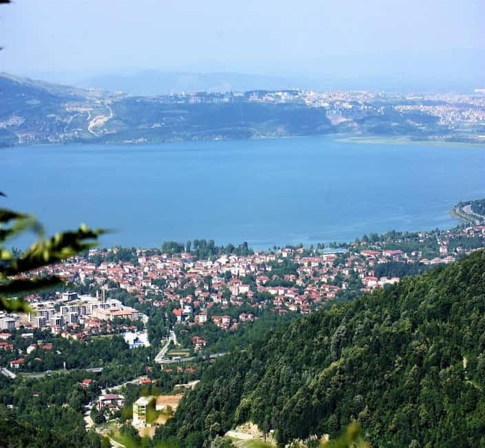 From Istanbul: Sapanca & Masukiye Tour with Lunch - Darica Zoo as your first reset in nature