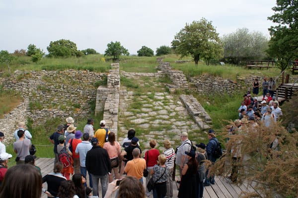 Full-Day Troy Tour From Istanbul - Lunch at Ecebat: Included Meal With Strait Views