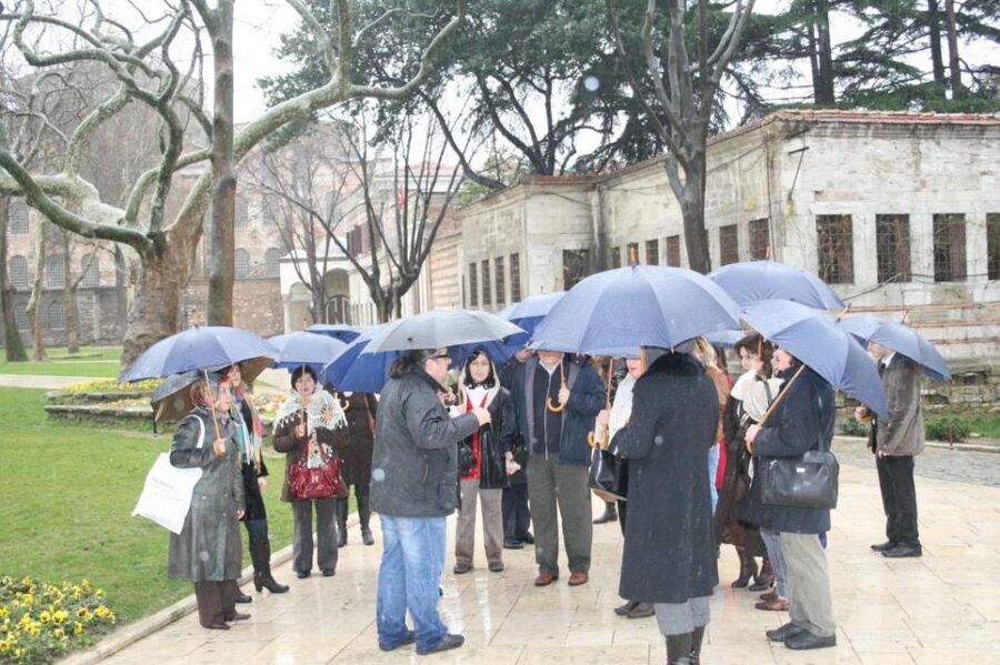 Full-Day Walking Tour of Istanbul's Old City - Sultan Ahmed Mosque (Blue Mosque): skip-in style, but respect the rules