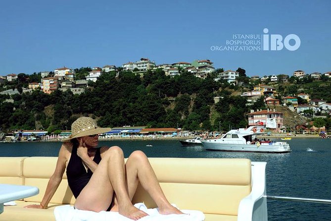 Guided Bosphorus & Black Sea Cruise – 4 Stops from Istanbul - Start at Dolmabahçe Mosque, Then Let the Water Do the Navigation