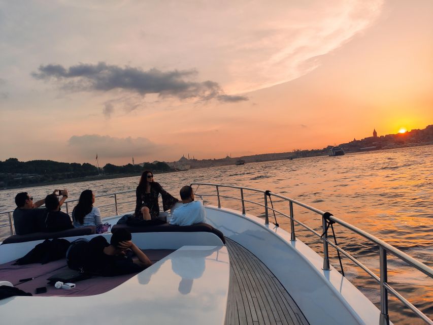 Guided Dolmabahce Palace Tour with Bosphorus Sunset Cruise - Key things to know before you go