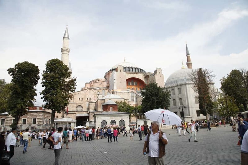 Hagia Sophia & Blue Mosque Half-day Guided, Small Group Tour - Blue Mosque Inside: Iznik Tiles and Practical Entry Tips