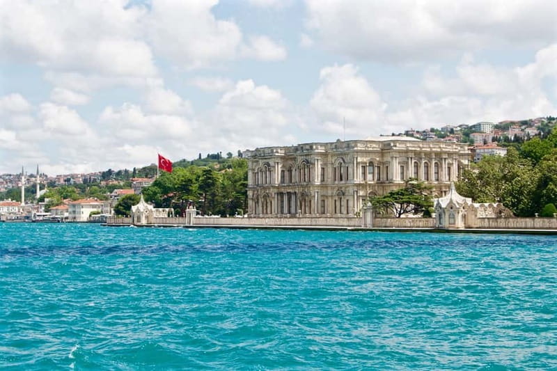 Hagia Sophia, Bosphorus cruise Blue Mosque, Small Group tour - Getting Oriented Fast: Blue Mosque, Sultanahmet Square, and the Ottoman Stage