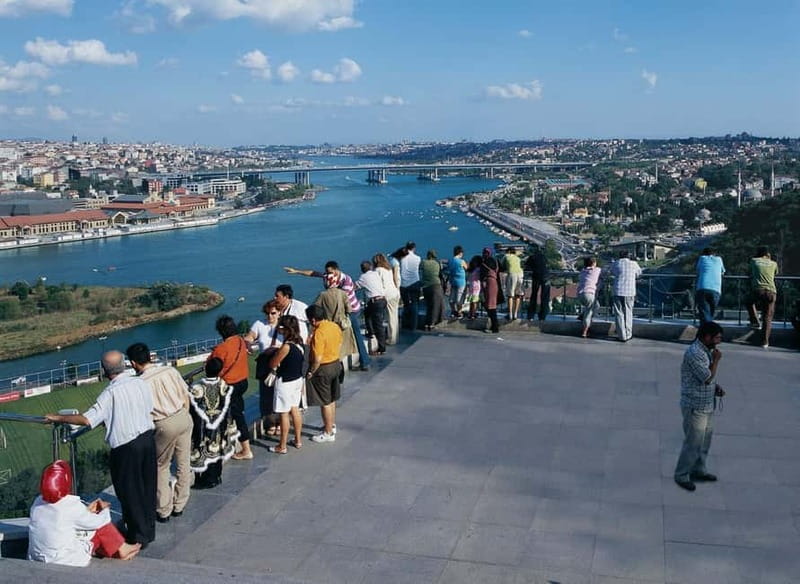 Hagia Sophia, Bosphorus cruise Blue Mosque, Small Group tour - Who This Tour Fits Best
