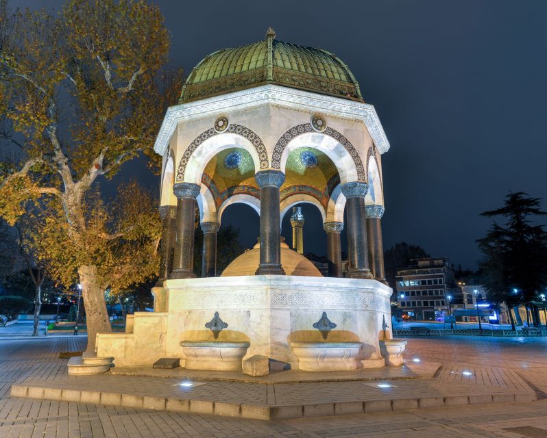 Half Day Classic Istanbul Guided Tour - Blue Mosque at Sultan Ahmed Mosque: what to look for beyond the famous facade