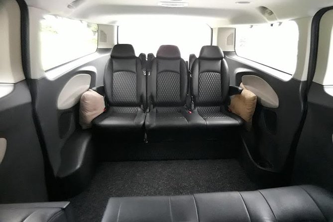 IST Airport Transportation - Inside the Vehicle: A/C Comfort, Water, and Driver Focus