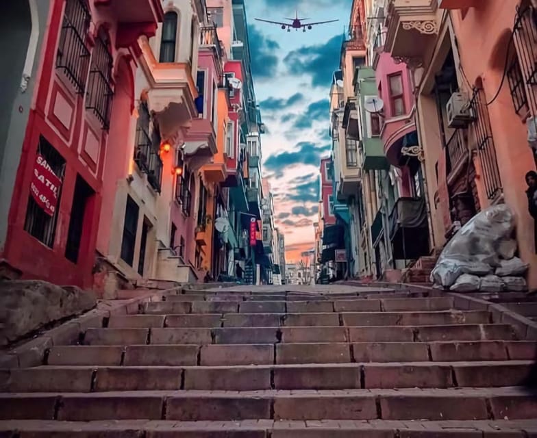 Istanbul: 1 or 2-Day Private Guided Tour with Hotel Transfer - Hotels, Hotel Transfer, and How the Guide Gets You Around