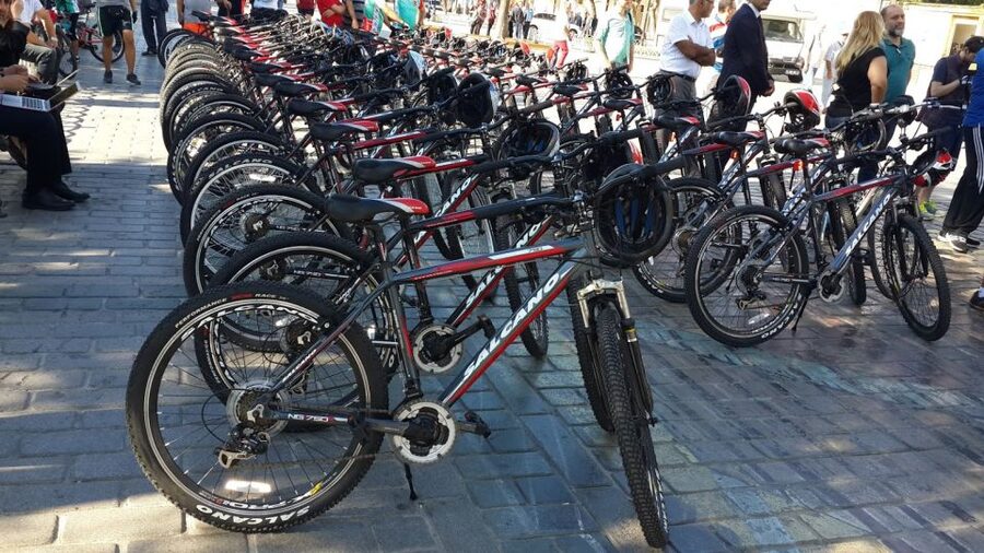 Istanbul 3-Hour Old City Tour by Bicycle - Old Wooden Houses, Boutique Corners, and Coffee Culture