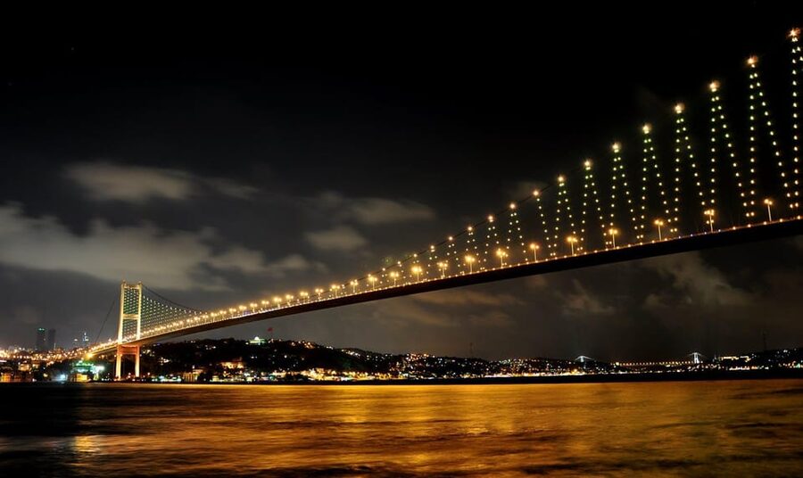 Istanbul: A short trip along the Bosphorus in the evening - Glide past the European shoreline: Golden Horn, towers, and palaces
