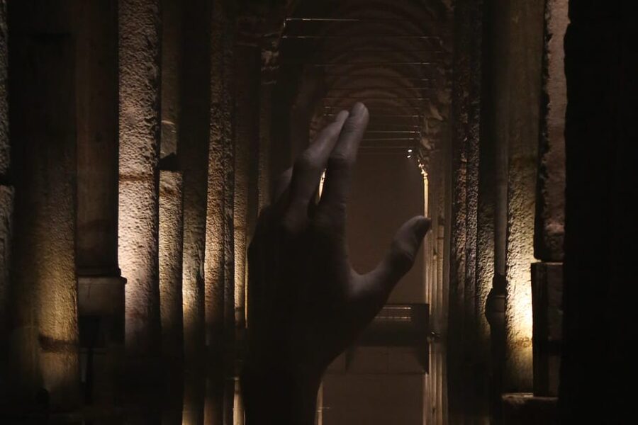 Istanbul: Basilica Cistern Skip-the-Line Entry & Audio Guide - Entering The Basilica Cistern With QR Tickets and Real Line-Skips
