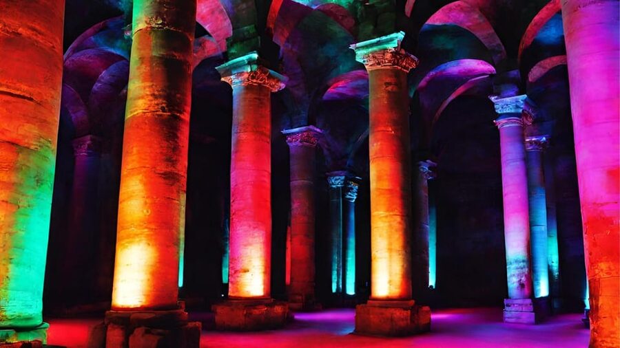 Istanbul: Basilica Cistern Tour, Discovering Medusa - Roman engineering you can actually visualize, not just memorize