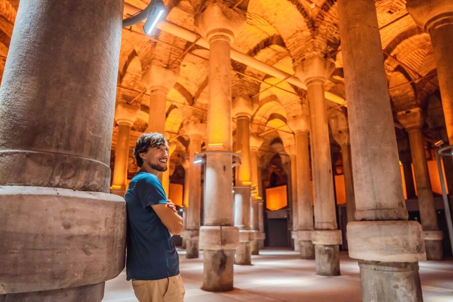 Istanbul: Basilica Cistern Walking Tour with Entry Ticket - Time, price, and whether $240 is worth it