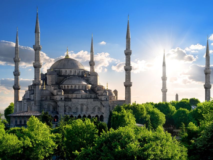 Istanbul: Blue Mosque Guided Tour - The free time inside: use your hour to photograph and re-center