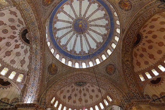 Istanbul: Blue Mosque & Hagia Sophia Small-Group Tour with ticket - Hagia Sophia Grand Mosque: the story is written in the details