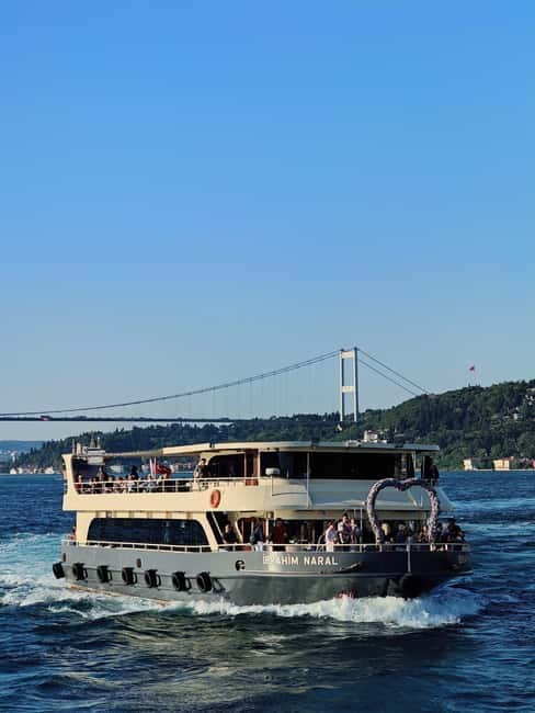 Istanbul: Bosphorous Asian Side Boat Cruise Morning - Key things that make this cruise worth your morning