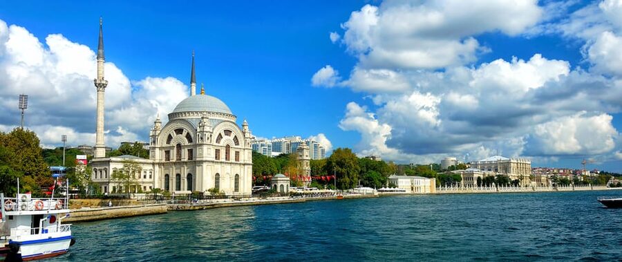 Istanbul: Bosphorus and Black Sea Cruise with Lunch - Key things to look forward to